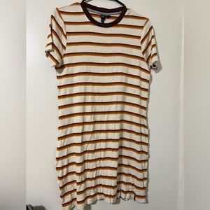 T-shirt striped dress, women size medium, used once